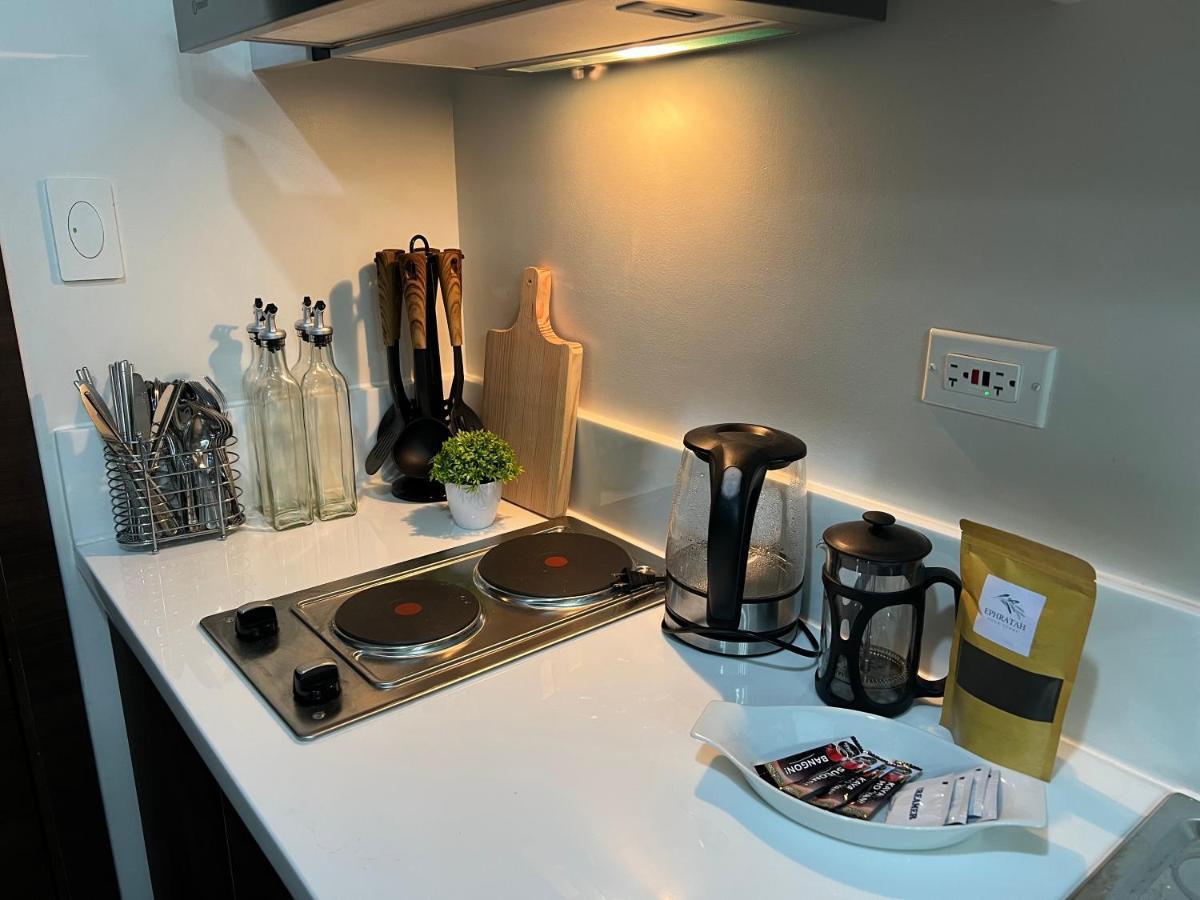 Air Residence Makati มะนิลา ภายนอก รูปภาพ